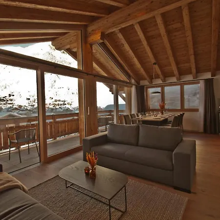 Alpine Colosseo Aparthotel