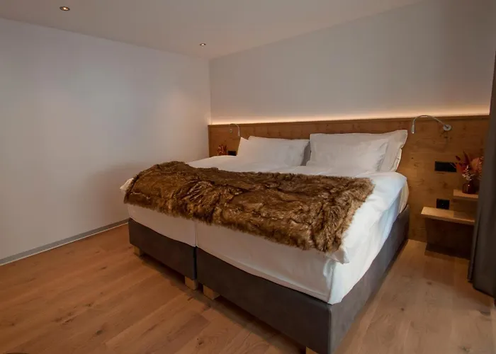 Alpine Colosseo Aparthotel Zermatt