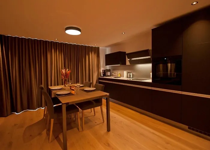 Alpine Colosseo Aparthotel Zermatt