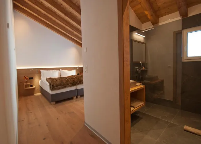 Alpine Colosseo Aparthotel Zermatt