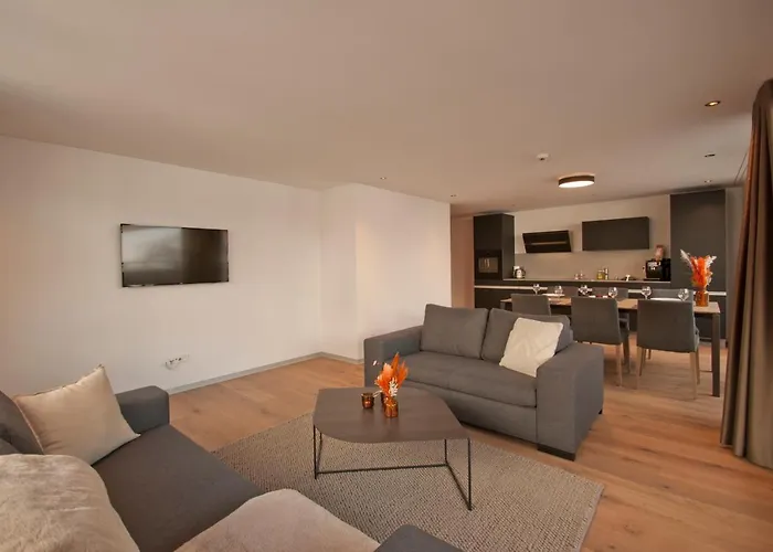 Alpine Colosseo Apartmanhotel *