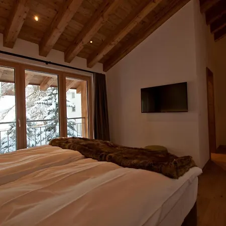 Aparthotel Alpine Colosseo *