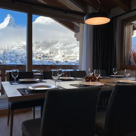 Alpine Colosseo Apartmanhotel Zermatt