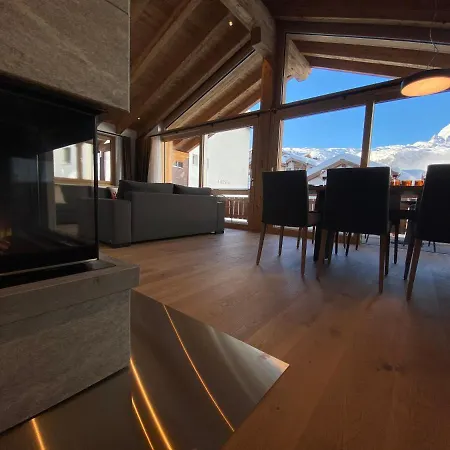 Alpine Colosseo Apartmanhotel *