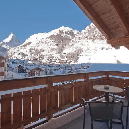 Alpine Colosseo Apartmanhotel *